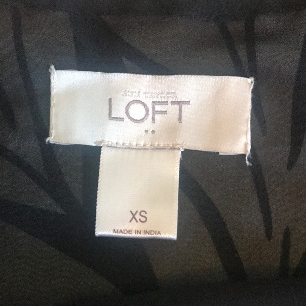 Ann Taylor - image 4